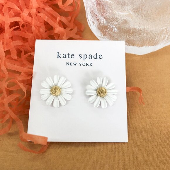 Authentic Kate Spade $48 Into The Bloom Gold White Stud Earrings - Picture 1 of 4